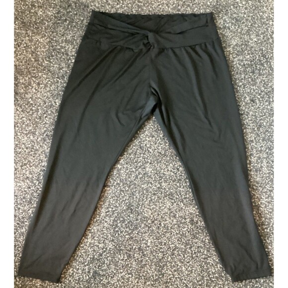 SHEIN Curve Women's Crossover Front Waistband Black Leggings Plus Size 4XL - Picture 6 of 11